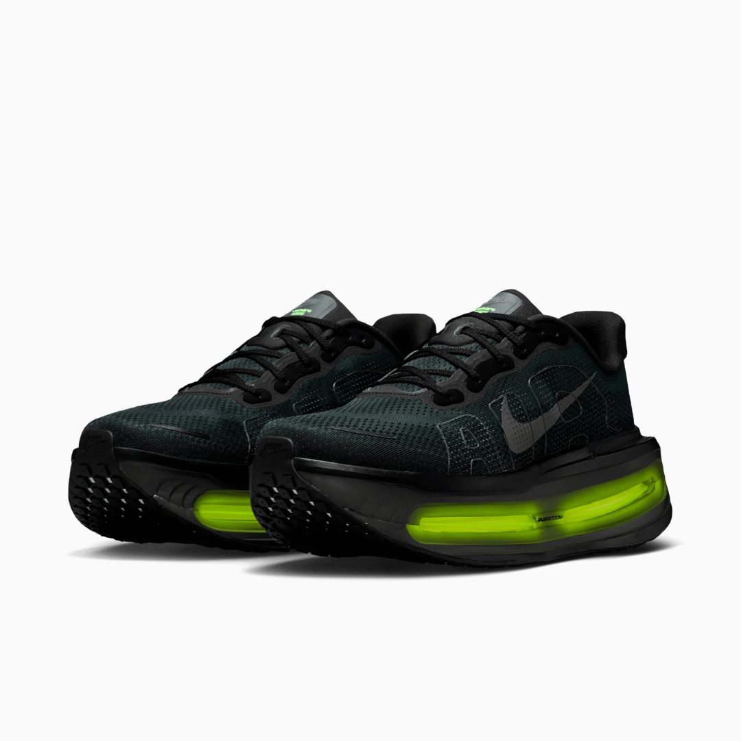 Nike Vomero Premium Black Volt
