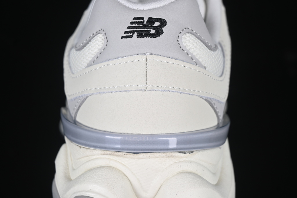 New balance 9060 sea salt raincloud