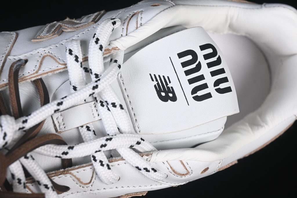 New balance 530 sl x miumiu white gum