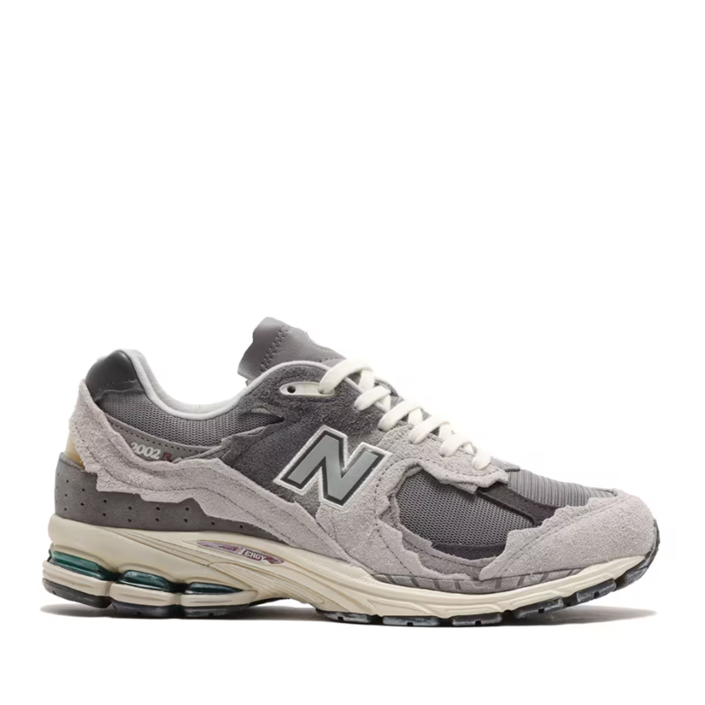 New balance 2002r protection pack rain cloud