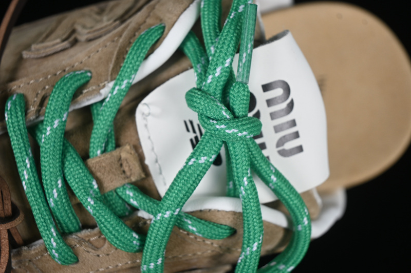 New balance 530 sl x miumiu ecru - mule