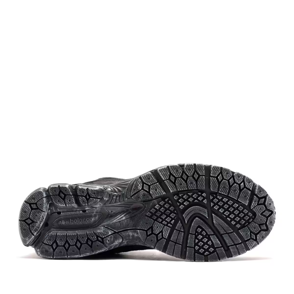 New balance 2002r protection pack phantom