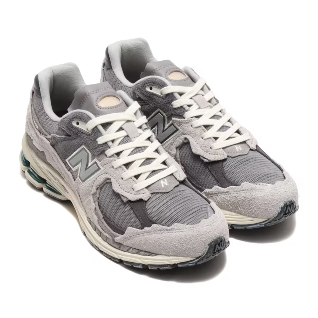 New balance 2002r protection pack rain cloud