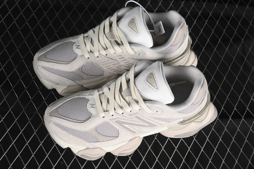 New balance 9060 grey moonbeam