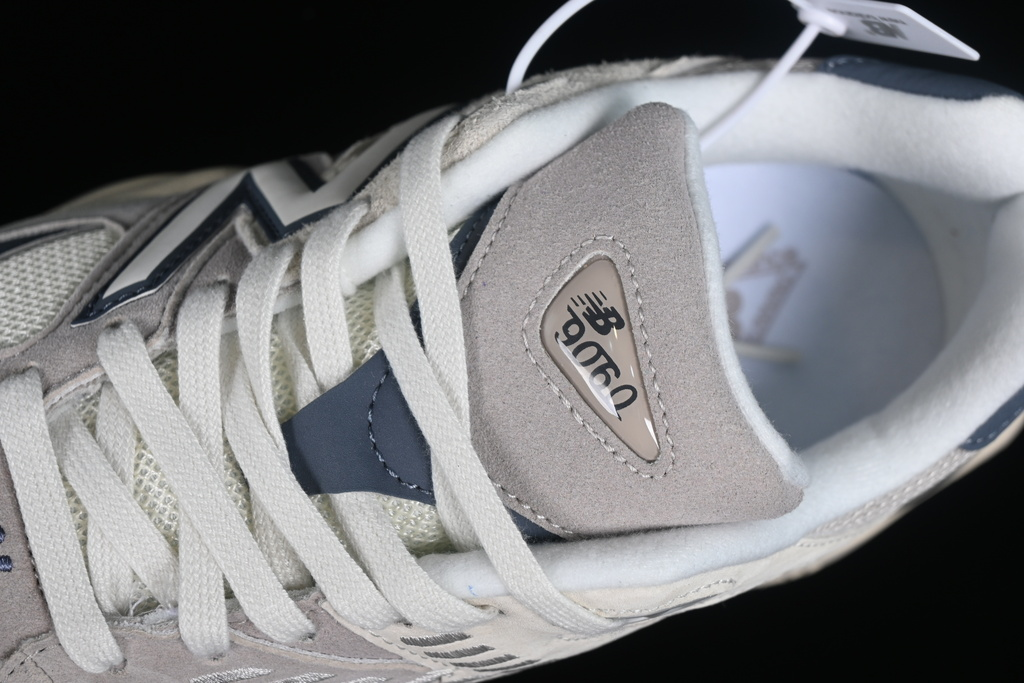 New balance 9060 moon rock and linen
