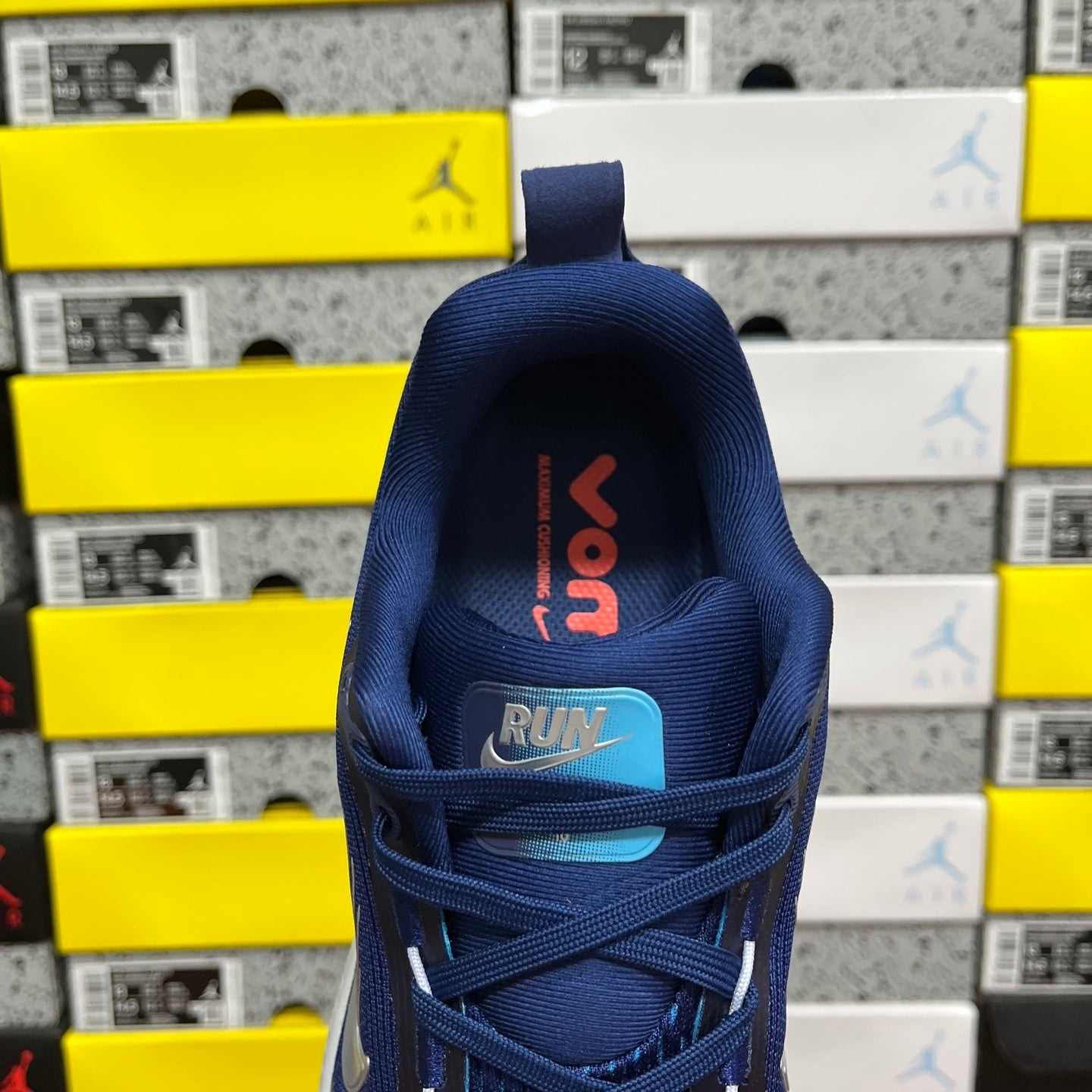 Air Zoom Vomero 18 Blue Void