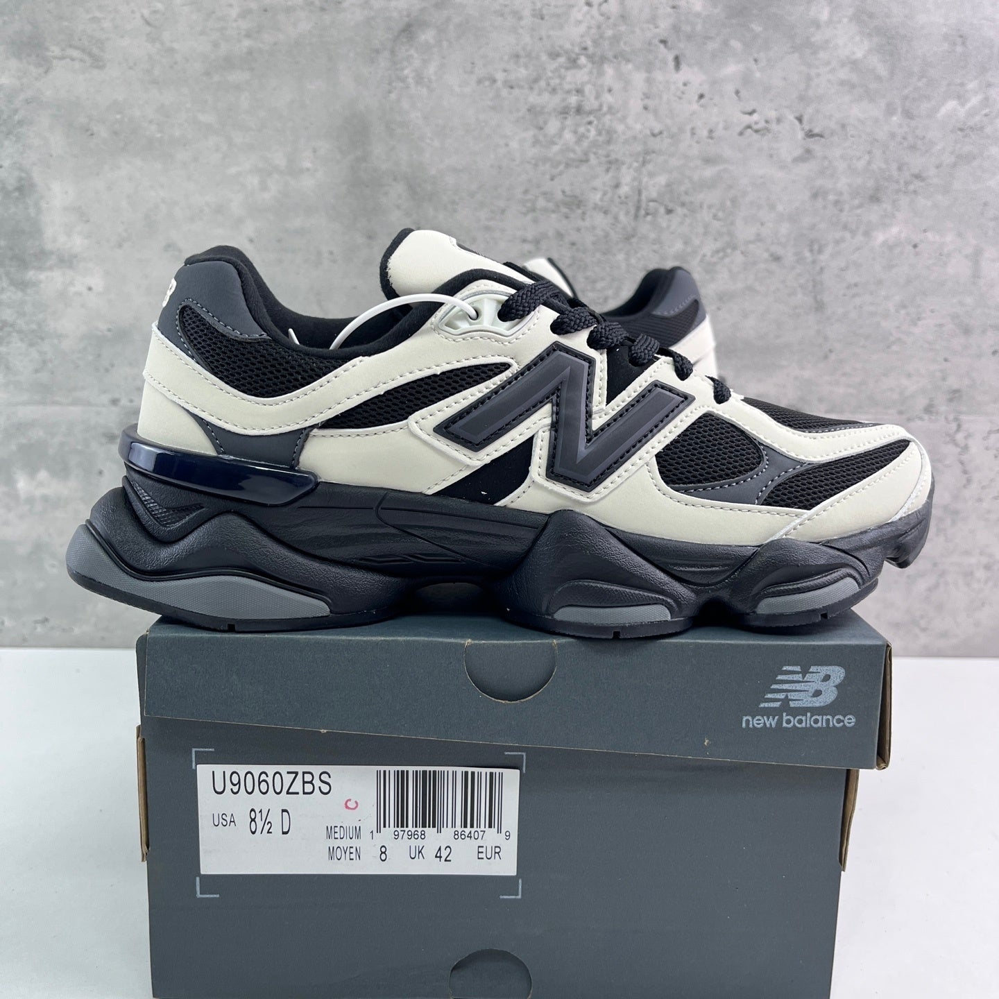 New Balance 9060 Off White Black