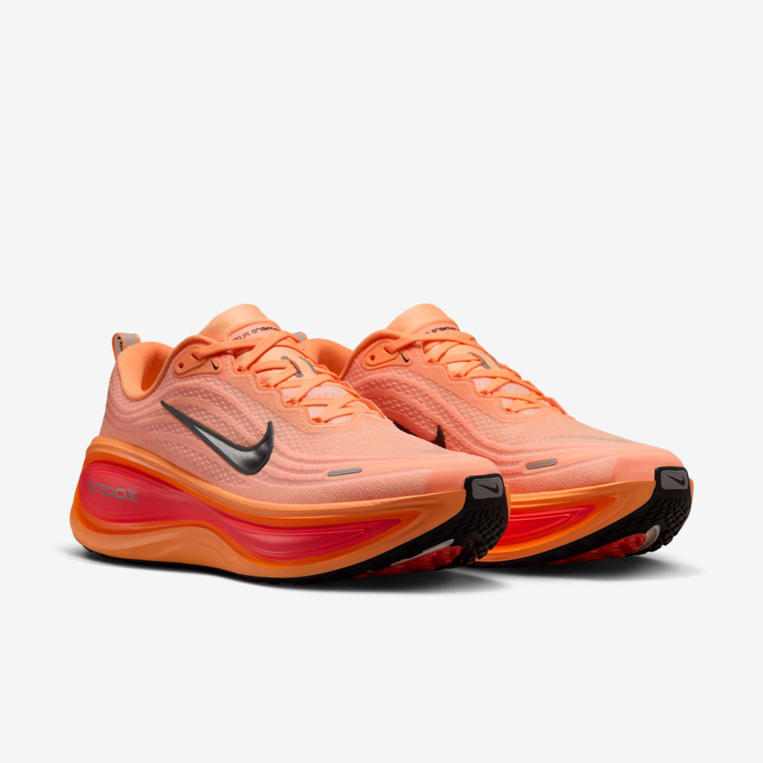 Air Zoom Vomero Plus Orange Pulse Hot Lava