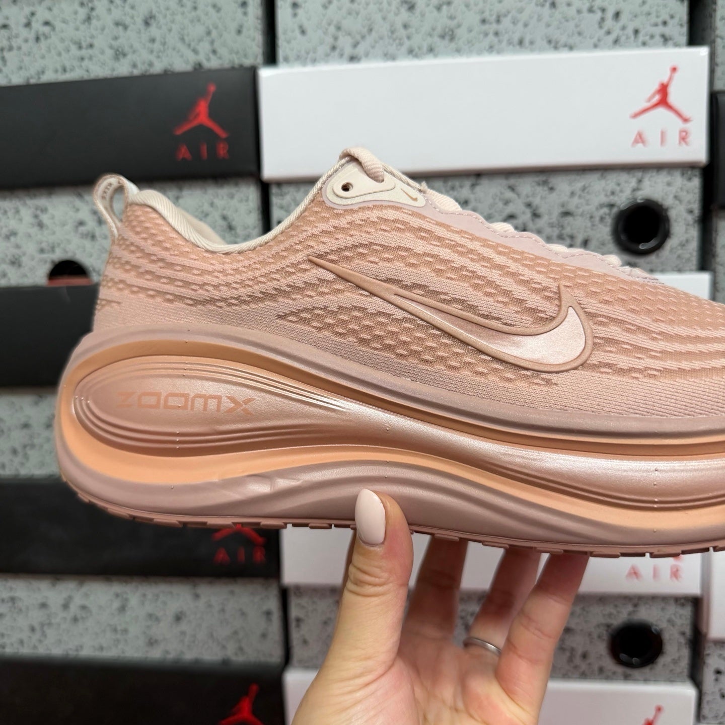 Air Zoom Vomero Plus Rose Gold