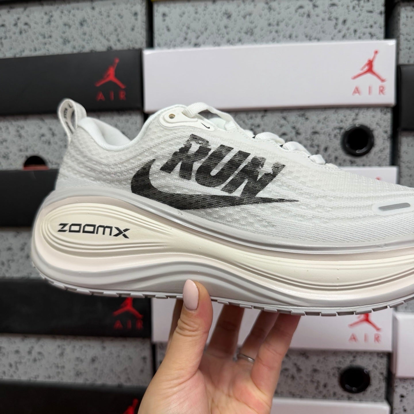 Air Zoom Vomero Plus Run