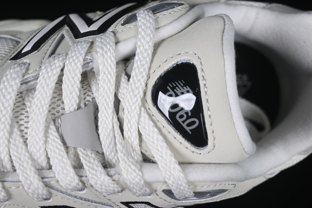 New balance 9060 sea salt raincloud