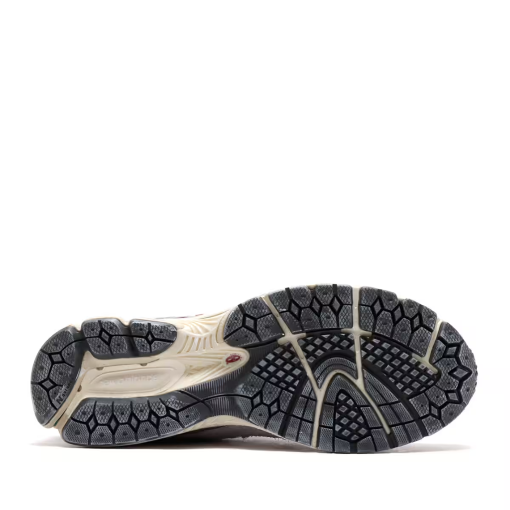 New balance 2002r protection pack rain cloud