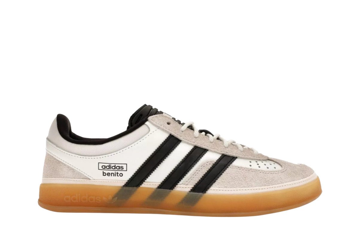 Tênis adidas Gazelle x Bad Bunny Core White Bege