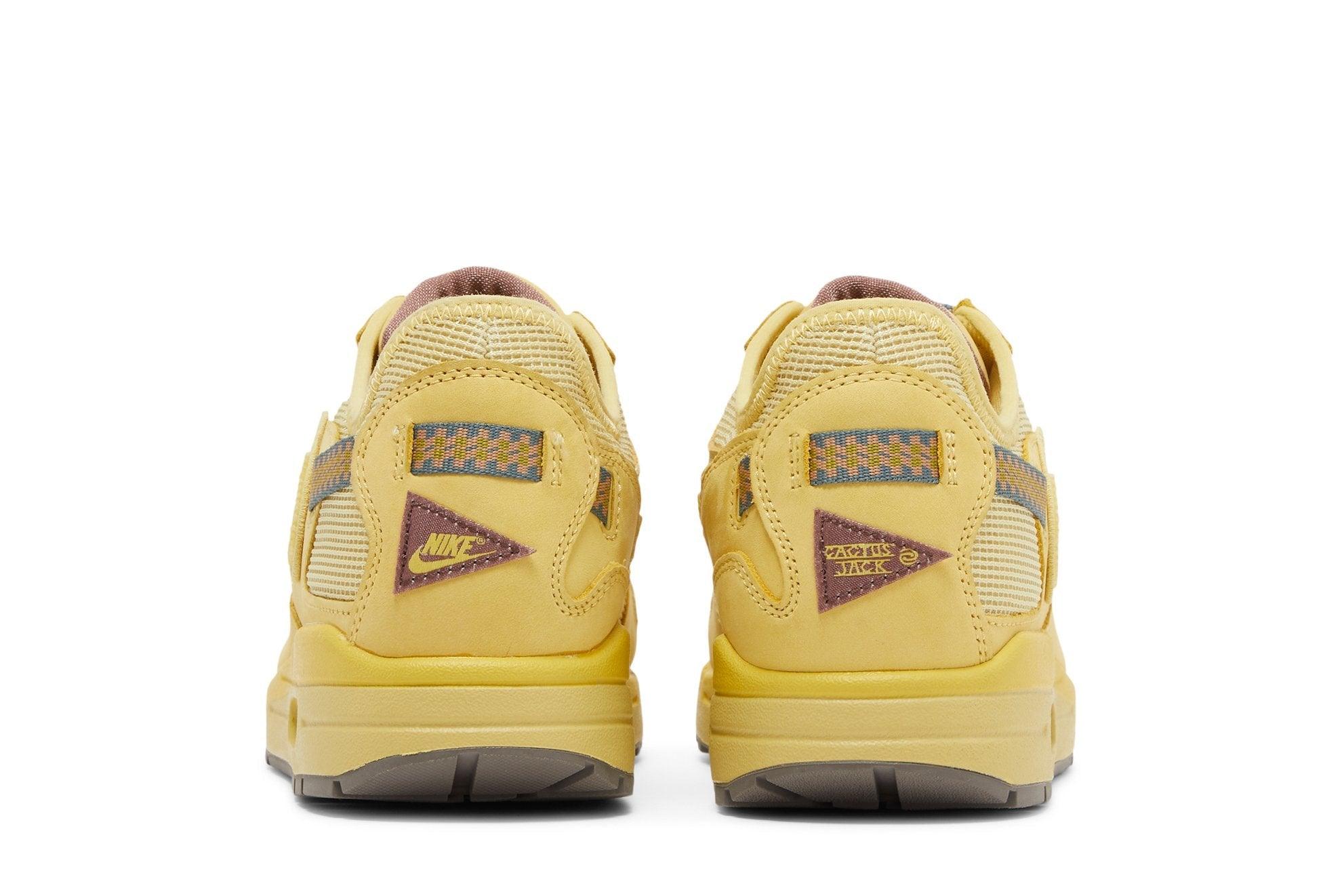 Tênis Travis Scott x Nike Air Max 1 Cactus Gold Amarelo